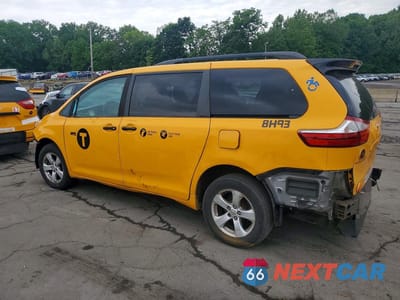 Drugie zdjęcie samochodu z przodu: 2016 TOYOTA SIENNA LE VIN:5TDKK3DC4GS763462 - miniatura