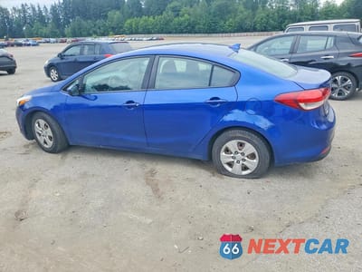 Drugie zdjęcie samochodu z przodu: 2017 KIA FORTE LX VIN:3KPFL4A77HE126556 - miniatura