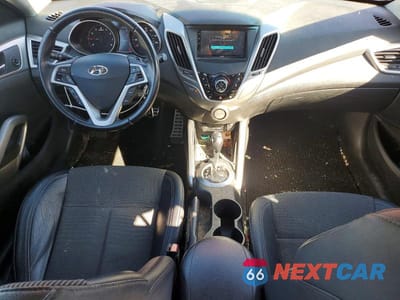 Zdjęcie 8 z 12 samochodu: 2013 HYUNDAI VELOSTER BASE VIN:KMHTC6ADXDU155321 - miniatura