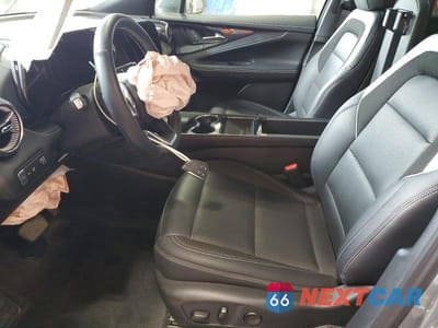 Zdjęcie 7 z 12 samochodu: 2025 CHEVROLET BLAZER LT VIN:3GNKDGRJXSS112616 - miniatura
