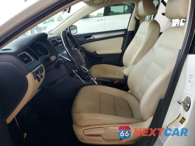 Zdjęcie 7 z 12 samochodu: 2017 VOLKSWAGEN JETTA SE VIN:3VWDB7AJ0HM413604 - miniatura