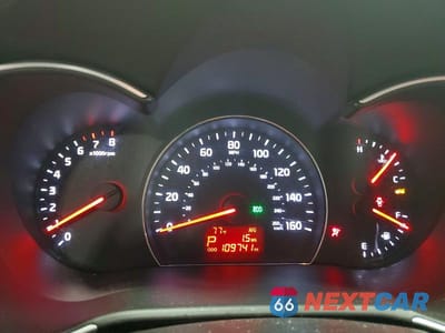 Zdjęcie 9 z 13 samochodu: 2015 KIA SORENTO LX VIN:5XYKTCA62FG613955 - miniatura