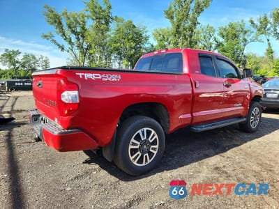 Trzecie zdjęcie samochodu z tyłu: 2019 TOYOTA TUNDRA SR5 VIN:5TFUY5F18KX800871 - miniatura