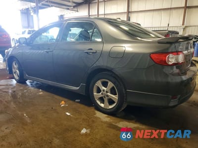 Drugie zdjęcie samochodu z przodu: 2012 TOYOTA COROLLA S VIN:2T1BU4EE0CC880118 - miniatura