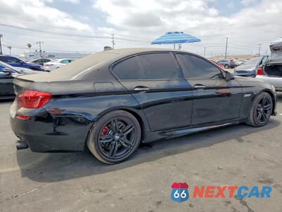 Trzecie zdjęcie samochodu z tyłu: 2016 BMW 535 I VIN:WBA5B1C55GG133655 - miniatura
