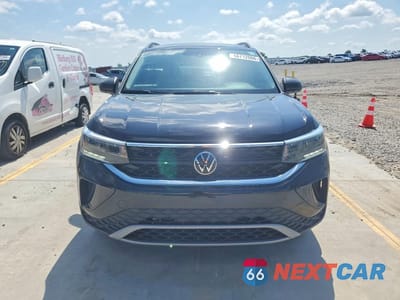 Piąte zdjęcie samochodu w środku: 2023 VOLKSWAGEN TAOS S VIN:3VVCX7B24PM365502 - miniatura