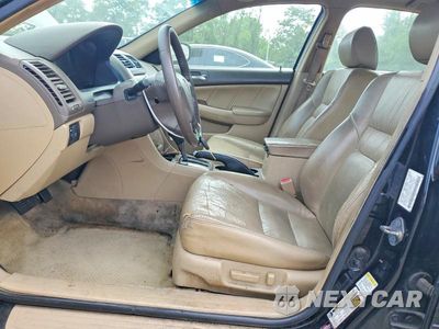 Zdjęcie 7 z 12 samochodu: 2006 HONDA ACCORD EX VIN:1HGCM66526A023033 - miniatura
