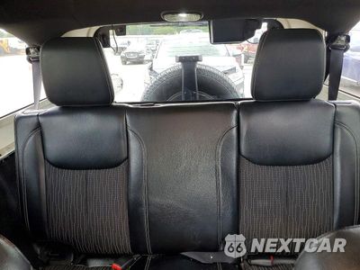 Zdjęcie 10 z 13 samochodu: 2013 JEEP WRANGLER UNLIMITED SPORT VIN:1C4BJWDG2DL580534 - miniatura