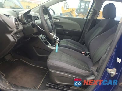 Zdjęcie 7 z 12 samochodu: 2013 CHEVROLET SONIC VIN:1G1JC5SH9D4128661 - miniatura
