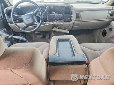 Zdjęcie 8 z 13 samochodu: 2001 GMC NEW SIERRA K1500 VIN:2GTEK19T711348483 - miniatura