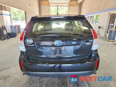 Zdjęcie 6 z 12 samochodu: 2017 TOYOTA PRIUS V FOUR VIN:JTDZN3EU7HJ073149 - miniatura