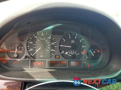 Zdjęcie 9 z 12 samochodu: 2005 BMW 325 I VIN:WBAEV33465KW17628 - miniatura