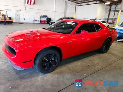 2018 DODGE CHALLENGER SXT 2C3CDZAG2JH130834 - główne zdjęcie licytacji z USA - miniatura