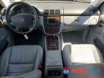 Zdjęcie 8 z 13 samochodu: 2000 MERCEDES-BENZ ML 430 VIN:4JGAB72E2YA159622 - miniatura