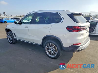 Drugie zdjęcie samochodu z przodu: 2025 BMW X5 XDRIVE50E VIN:5UX43EU0XS9Y04268 - miniatura