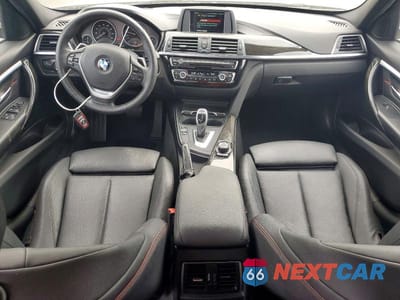 Zdjęcie 8 z 12 samochodu: 2018 BMW 330 I VIN:WBA8B9C50JAE22466 - miniatura