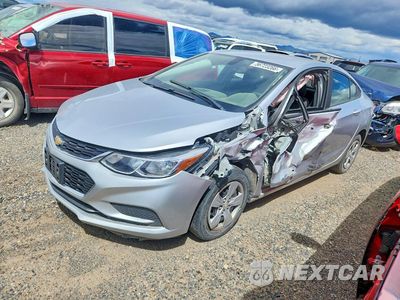 2018 CHEVROLET CRUZE LS 1G1BC5SM3J7186695 - główne zdjęcie licytacji z USA - miniatura