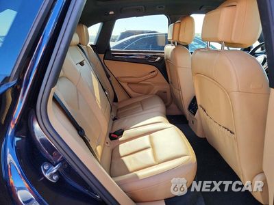Zdjęcie 11 z 13 samochodu: 2017 PORSCHE MACAN VIN:WP1AA2A59HLB08049 - miniatura