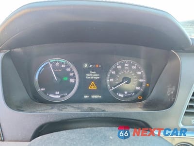 Zdjęcie 9 z 12 samochodu: 2017 HYUNDAI SONATA HYBRID LIMITED VIN:KMHE34L14HA050250 - miniatura