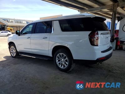 Drugie zdjęcie samochodu z przodu: 2023 CHEVROLET SUBURBAN K1500 PREMIER VIN:1GNSKFKDXPR389314 - miniatura