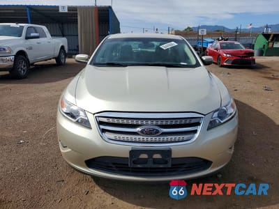 Piąte zdjęcie samochodu w środku: 2010 FORD TAURUS SEL VIN:1FAHP2HW0AG137232 - miniatura