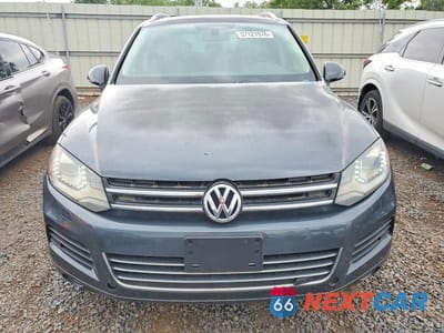 Piąte zdjęcie samochodu w środku: 2012 VOLKSWAGEN TOUAREG V6 TDI VIN:WVGEK9BP0CD006727 - miniatura
