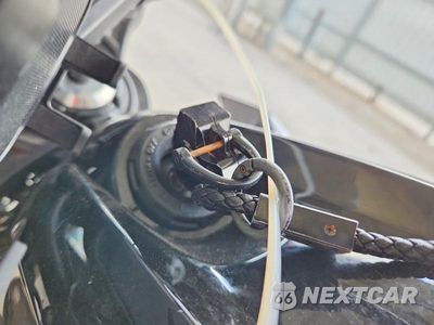 Zdjęcie 8 z 9 samochodu: 2020 KAWASAKI ER650 K VIN:ML5EREK14LDA12189 - miniatura
