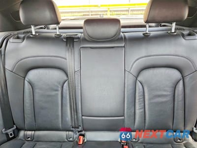 Zdjęcie 10 z 13 samochodu: 2017 AUDI Q3 PREMIUM VIN:WA1BCCFS8HR008830 - miniatura