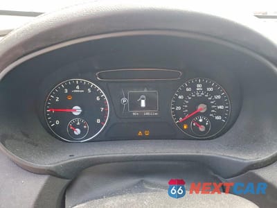 Zdjęcie 9 z 13 samochodu: 2016 KIA SORENTO LX VIN:5XYPG4A37GG020728 - miniatura