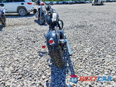 Czwarte zdjęcie samochodu z boku: 2012 HARLEY-DAVIDSON FXDB DYNA STREET BOB VIN:1HD1GX413CC333919 - miniatura