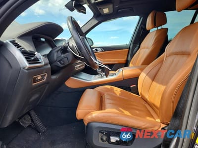 Zdjęcie 7 z 13 samochodu: 2022 BMW X5 XDRIVE40I VIN:5UXCR6C01N9L80890 - miniatura
