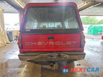 Zdjęcie 6 z 12 samochodu: 2006 CHEVROLET SILVERADO K1500 VIN:3GCEK14V96G242284 - miniatura