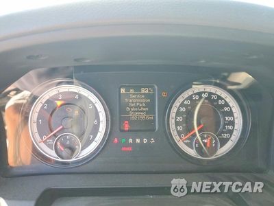 Zdjęcie 9 z 13 samochodu: 2015 RAM 1500 SLT VIN:3C6RR7LT3FG596759 - miniatura