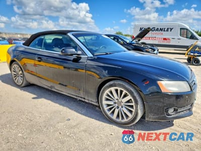 Czwarte zdjęcie samochodu z boku: 2012 AUDI A5 PREMIUM VIN:WAUCFAFH5CN001812 - miniatura