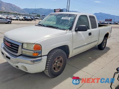 2004 GMC NEW SIERRA K1500 1GTEK19T84Z191574 - główne zdjęcie licytacji z USA - miniatura