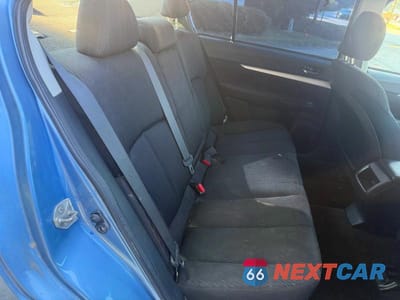 Zdjęcie 6 z 10 samochodu: 2011 SUBARU LEGACY 2.5I VIN:4S3BMBA63B3252452 - miniatura