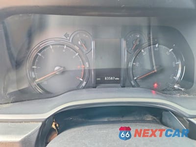 Zdjęcie 9 z 13 samochodu: 2021 TOYOTA 4RUNNER SR5 VIN:JTEMU5JR3M5940832 - miniatura