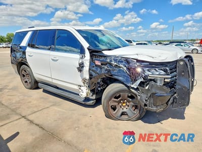 Czwarte zdjęcie samochodu z boku: 2023 CHEVROLET TAHOE C1500 VIN:1GBSCLED6PR286654 - miniatura