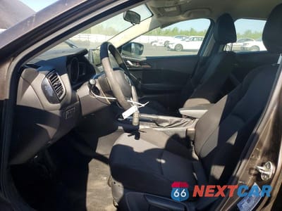 Zdjęcie 7 z 12 samochodu: 2015 MAZDA 3 SPORT VIN:3MZBM1U73FM219905 - miniatura