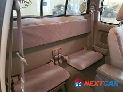 Zdjęcie 10 z 12 samochodu: 2004 TOYOTA TACOMA XTRACAB VIN:5TEWN72N64Z308406 - miniatura
