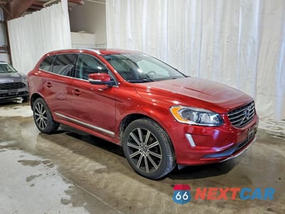 Czwarte zdjęcie samochodu z boku: 2017 VOLVO XC60 T6 INSCRIPTION VIN:YV449MRU4H2145592 - miniatura