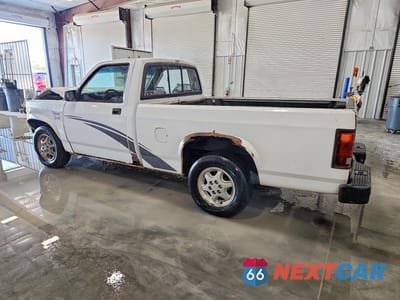 Drugie zdjęcie samochodu z przodu: 1995 DODGE DAKOTA VIN:1B7FL26X5SW949805 - miniatura