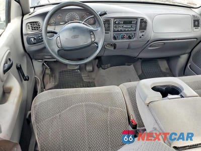 Zdjęcie 8 z 12 samochodu: 2000 FORD F150 VIN:1FTZX1721YKB23838 - miniatura