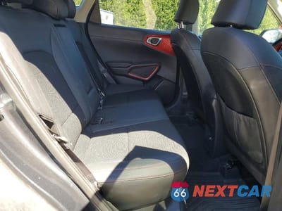 Zdjęcie 11 z 14 samochodu: 2020 KIA SOUL GT-LINE TURBO VIN:KNDJ53AF2L7102714 - miniatura