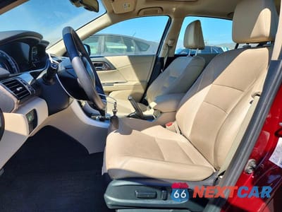 Zdjęcie 7 z 13 samochodu: 2016 HONDA ACCORD EXL VIN:1HGCR2F92GA030207 - miniatura