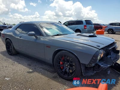 Czwarte zdjęcie samochodu z boku: 2023 DODGE CHALLENGER R VIN:2C3CDZFJ6PH596358 - miniatura