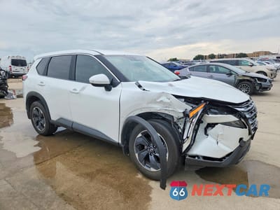 Czwarte zdjęcie samochodu z boku: 2024 NISSAN ROGUE SV VIN:5N1BT3BAXRC738726 - miniatura