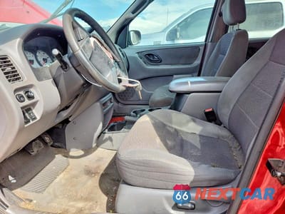 Zdjęcie 7 z 13 samochodu: 2002 FORD ESCAPE XLT VIN:1FMYU03182KA43242 - miniatura