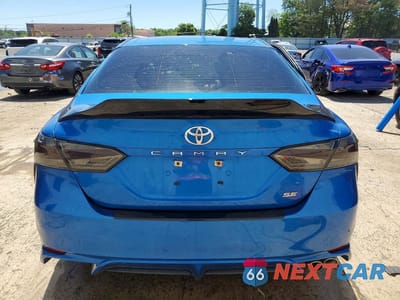 Zdjęcie 6 z 12 samochodu: 2018 TOYOTA CAMRY SE VIN:4T1B11HK4JU112484 - miniatura
