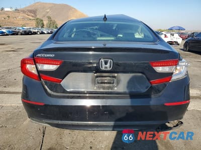 Zdjęcie 6 z 12 samochodu: 2019 HONDA ACCORD LX VIN:1HGCV1F17KA132448 - miniatura